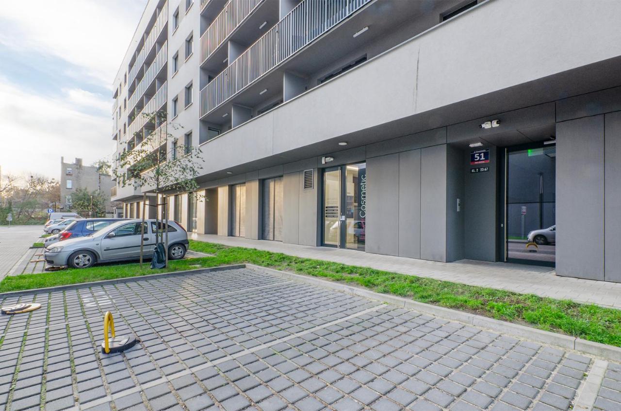 Sky Home- Rose Apartament -Manufaktura, Bezplatny Parking, Klima, Dostep Na Kod Łódź Exteriör bild
